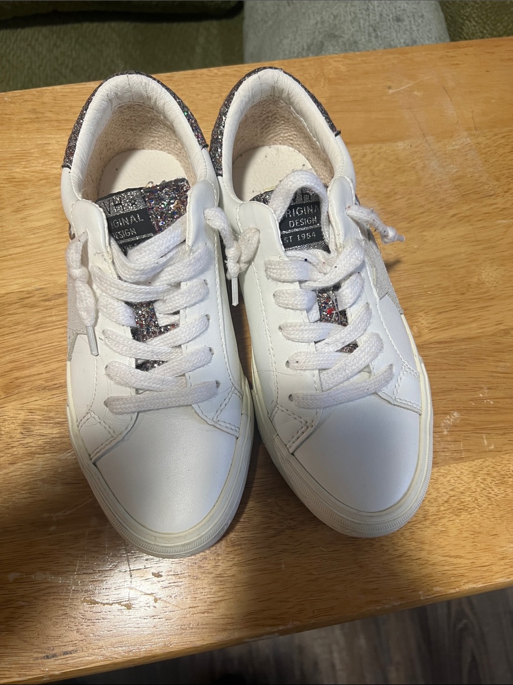 Vintage Havana white sneakers